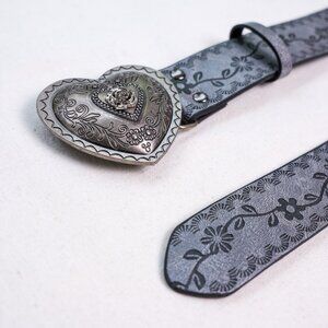 y2k heart gray western floral belt